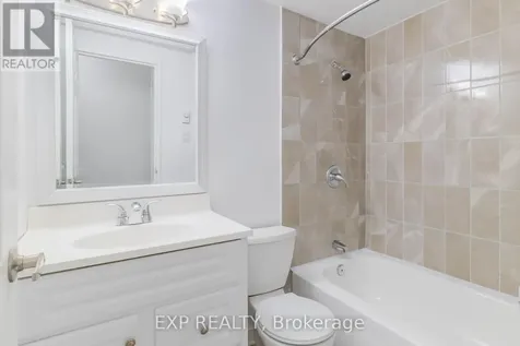 2044 Arrowsmith Drive Ottawa ON K1J 7V8