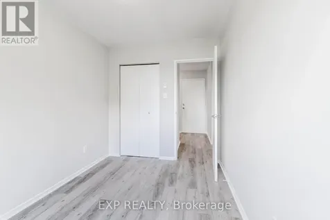 2044 Arrowsmith Drive Ottawa ON K1J 7V8