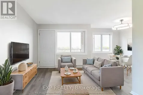 2044 Arrowsmith Drive Ottawa ON K1J 7V8