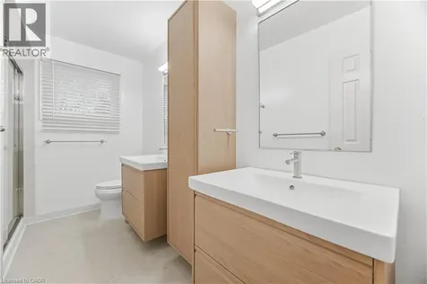 1004 Roxborough Drive Oakville ON L6M 1E3