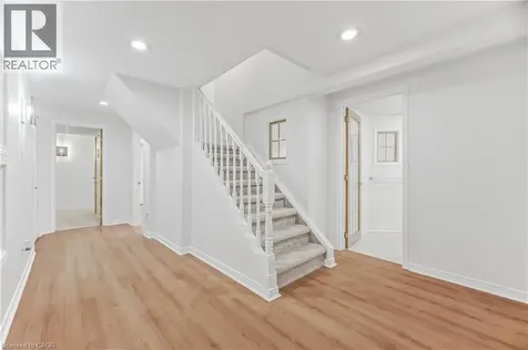 1004 Roxborough Drive Oakville ON L6M 1E3