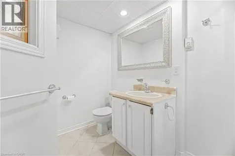 1004 Roxborough Drive Oakville ON L6M 1E3