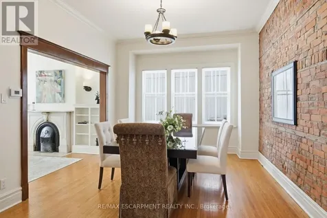 314 Hess Street South Hamilton (durand) ON L8P 3P8