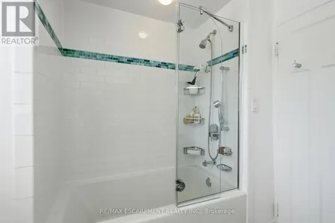 314 Hess Street South Hamilton (durand) ON L8P 3P8