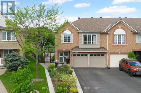 124 Macassa Circle Ottawa ON K2T 1J9