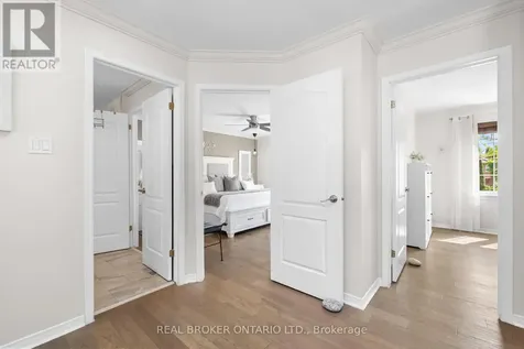 124 Macassa Circle Ottawa ON K2T 1J9