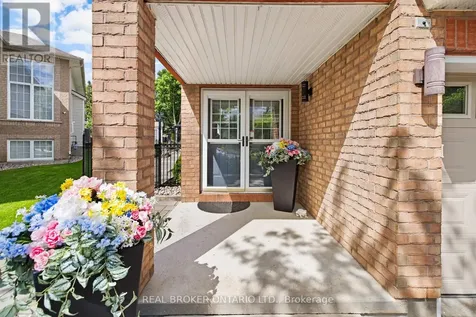 124 Macassa Circle Ottawa ON K2T 1J9