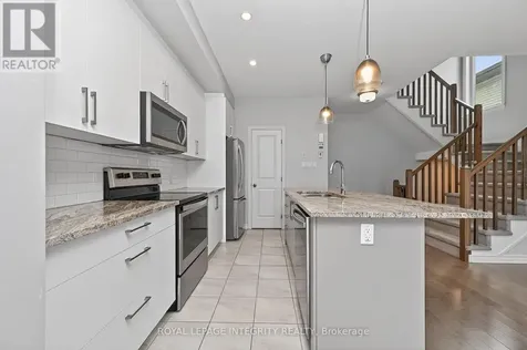 520 Stadacone Row Ottawa ON K4A 1J8