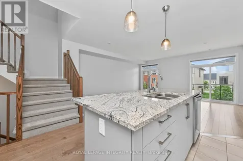 520 Stadacone Row Ottawa ON K4A 1J8