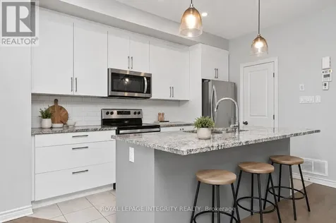 520 Stadacone Row Ottawa ON K4A 1J8