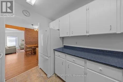 1121 St Emmanuel Terrace Ottawa ON K1C 2J6