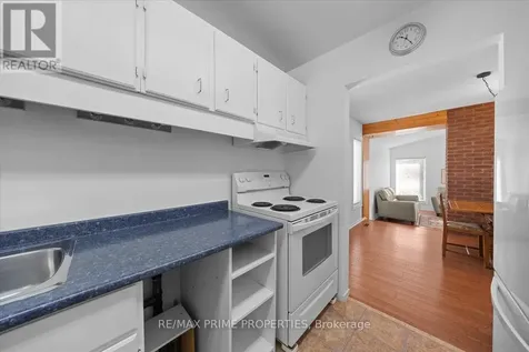 1121 St Emmanuel Terrace Ottawa ON K1C 2J6