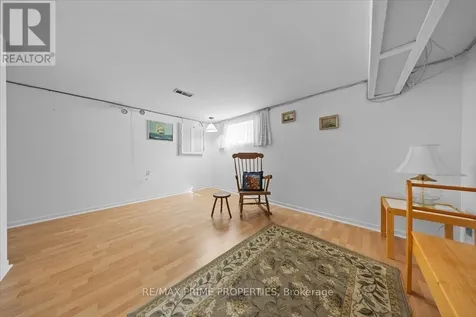 1121 St Emmanuel Terrace Ottawa ON K1C 2J6