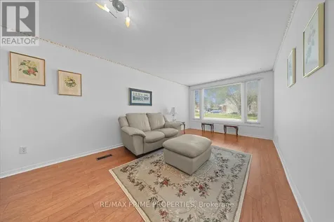1121 St Emmanuel Terrace Ottawa ON K1C 2J6