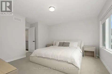 11 Pumice Place Ottawa ON K2J 7H4