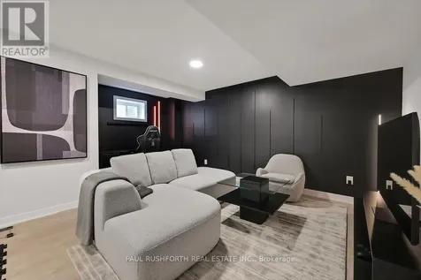 11 Pumice Place Ottawa ON K2J 7H4