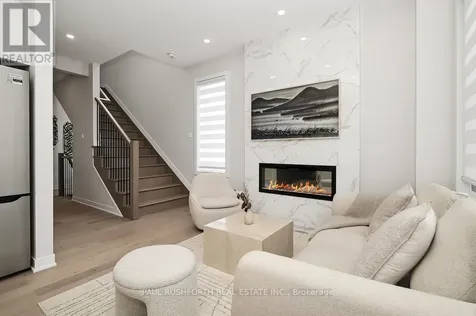 11 Pumice Place Ottawa ON K2J 7H4