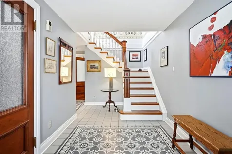53 Scrivens Street Ottawa ON K2B 8M6