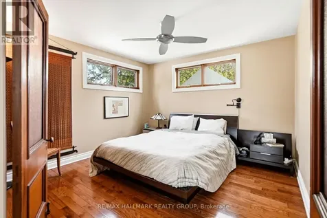 53 Scrivens Street Ottawa ON K2B 8M6