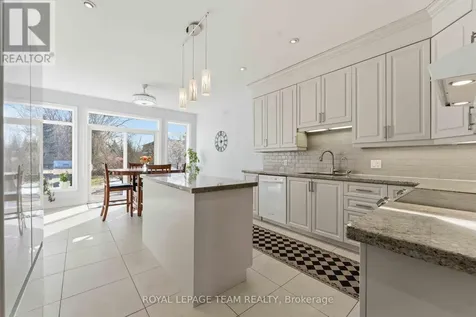 6868 Sparkling Lake Way Ottawa ON K4P 1R7