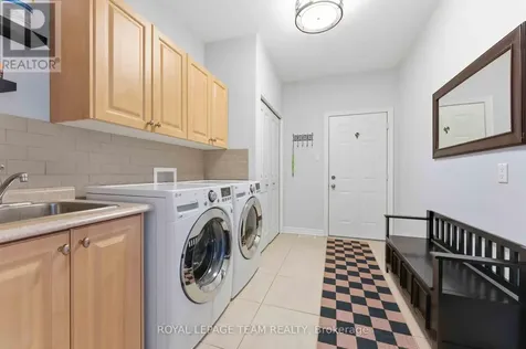 6868 Sparkling Lake Way Ottawa ON K4P 1R7
