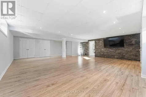 6868 Sparkling Lake Way Ottawa ON K4P 1R7