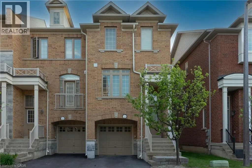 7214 Triumph Lane Mississauga ON L5N 0C5