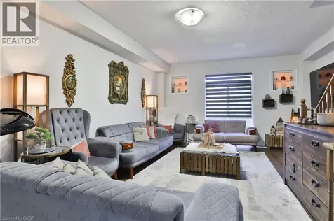 7214 Triumph Lane Mississauga ON L5N 0C5