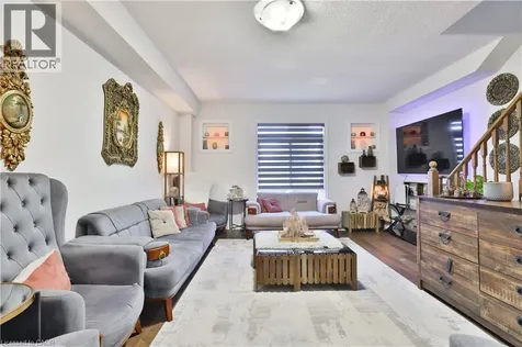 7214 Triumph Lane Mississauga ON L5N 0C5