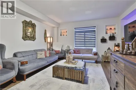 7214 Triumph Lane Mississauga ON L5N 0C5