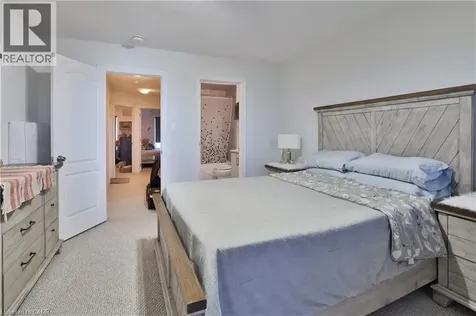 7214 Triumph Lane Mississauga ON L5N 0C5