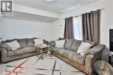 7214 Triumph Lane Mississauga ON L5N 0C5