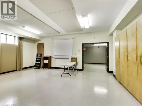 1225 Dundas Street Burlington ON L7P 0S9