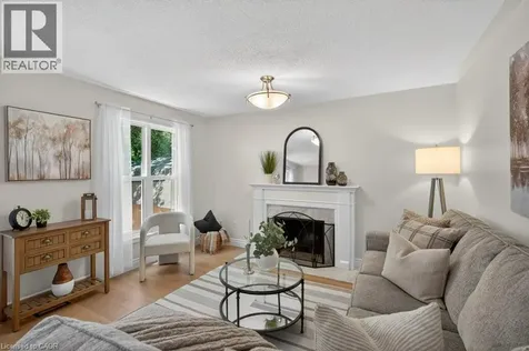 2084 William O'connell Boulevard Burlington ON L7M 3V1
