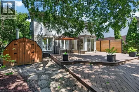 2084 William O'connell Boulevard Burlington ON L7M 3V1