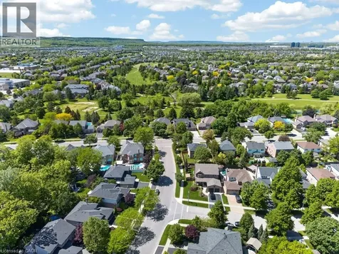 2084 William O'connell Boulevard Burlington ON L7M 3V1