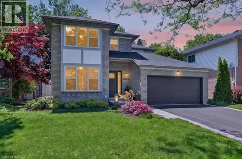 2084 William O'connell Boulevard Burlington ON L7M 3V1