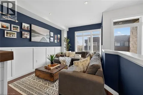35 Midhurst Heights Stoney Creek ON L8J 0K9