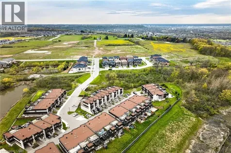 35 Midhurst Heights Stoney Creek ON L8J 0K9