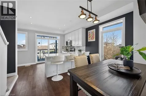 35 Midhurst Heights Stoney Creek ON L8J 0K9