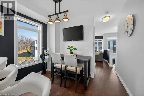 35 Midhurst Heights Stoney Creek ON L8J 0K9