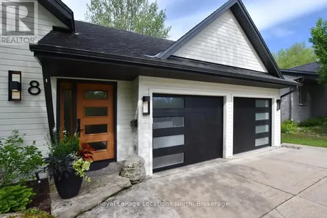 8 Hickory Street Collingwood ON L9Y 3E4