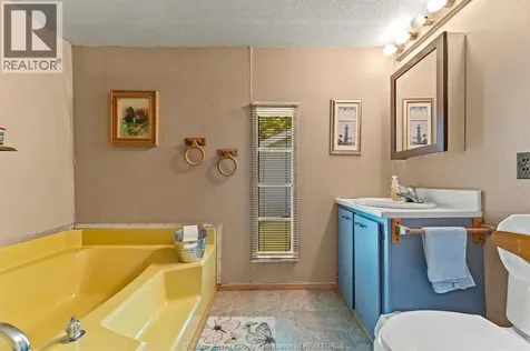 43 Holly Street Lakeshore ON N9Y 2J6