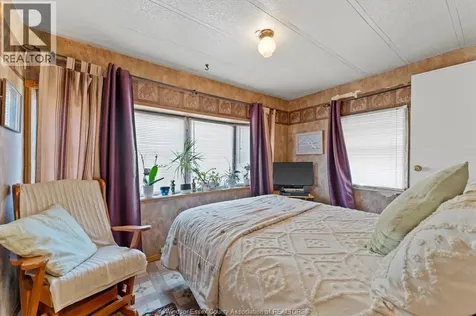 43 Holly Street Lakeshore ON N9Y 2J6