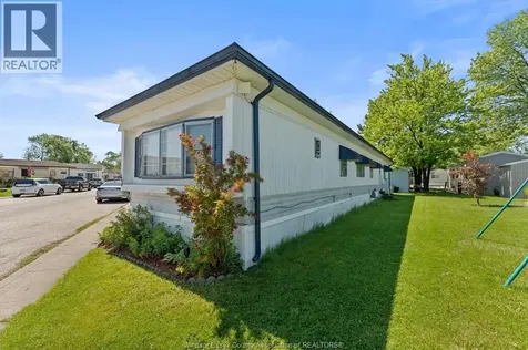 43 Holly Street Lakeshore ON N9Y 2J6