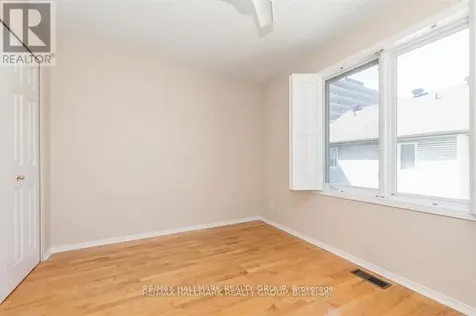5-395 Bell Street South Ottawa ON K1S 4K5