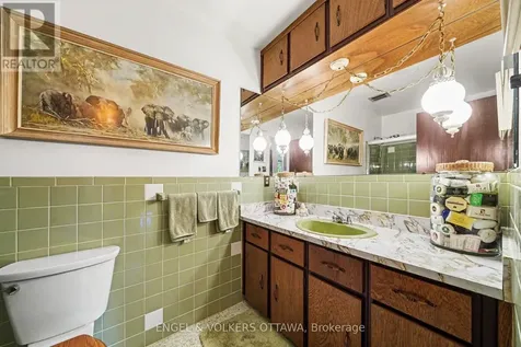 17 Goodwood Drive Ottawa ON K2J 3Z8