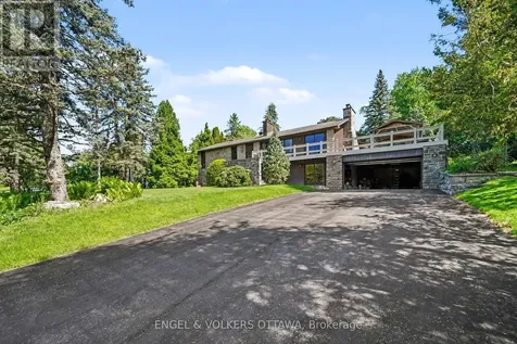 17 Goodwood Drive Ottawa ON K2J 3Z8