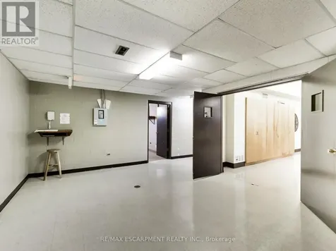 1225 Dundas Street Burlington ON L7P 0S9
