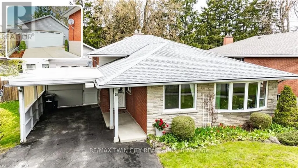 18 Queenston Crescent Kitchener ON N2B 2V5